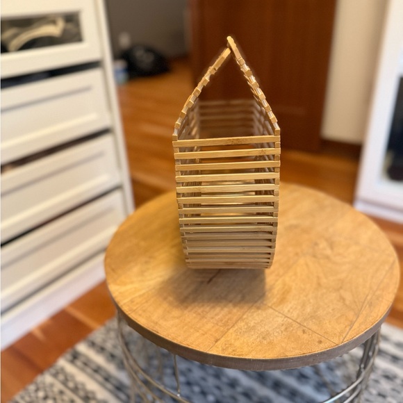 Elegant Tan Bamboo Women Bag - Picture 4 of 4